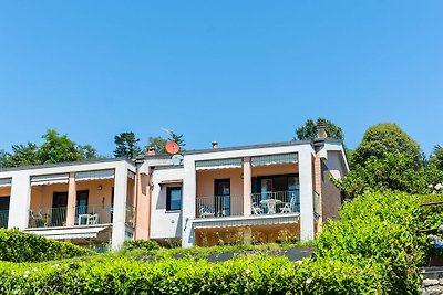 Vakantiehuis in Verbania met Balkon