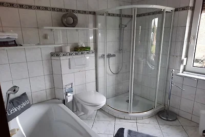 Ferienwohnung mit 2 Schlafzimmer