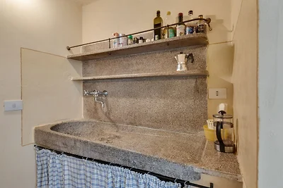 Villa rustica a Ovada con piscina