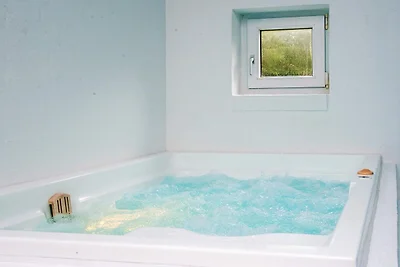 Retraite rénovée avec piscine