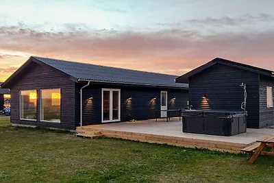12 Personen Ferienhaus in Harboøre-By Traum