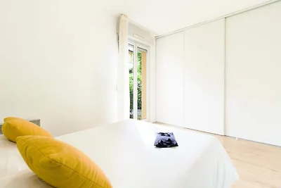 Appartamento vicino a Lione con piscina