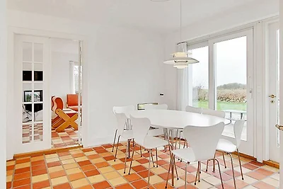 8 Personen Ferienhaus in Humble