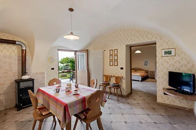 Schönes Apartment in Brez mit Garten