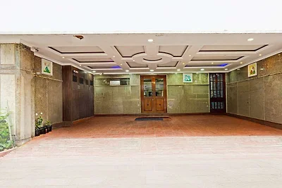 Hotel O Triplicane Park Royal