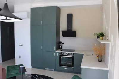 Grazioso apt con una camera da letto a Ugljan