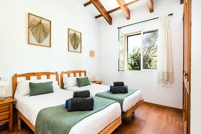 Villa in Ciutadella mit privatem Garten