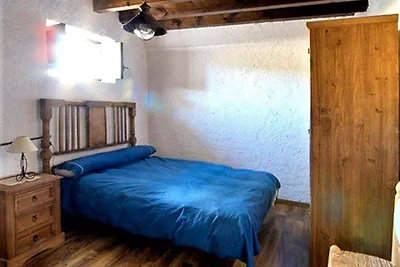 Ferienhaus mit beheiztem Pool und Garten