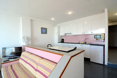 Nàutic Apartments in Estartit near water...