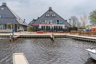 Ruim vakantiehuis met uitzicht op de haven