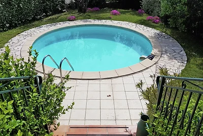 Villa moderna con piscina privata