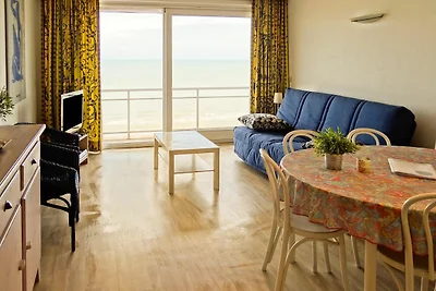 Appartamento a Nieuwpoort con vista sul mare