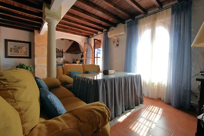 Modernes Ferienhaus mit Pool
