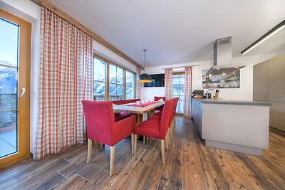 Luxe chalet met 5 badkamers, vlakbij een...