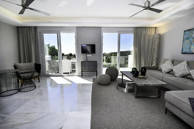 Villa in El Rosario met uitzicht op zee en...