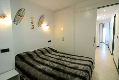 Appartement aan strand L'Estartit met zwembad