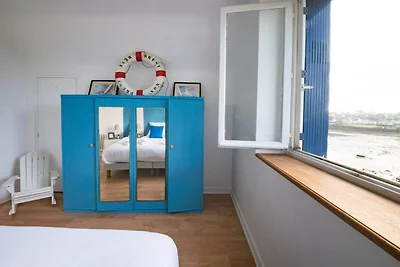 Familienhaus mit Meerblick in Landéda
