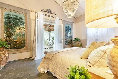 Villa romantica a Pescia con piscina
