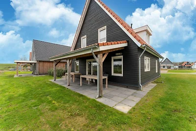 Geräumiges Ferienhaus mit Sauna