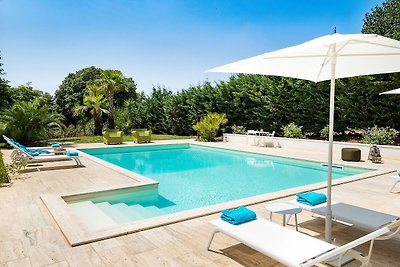 Elegante Villa bei Salemi, mit Schwimmbad und...
