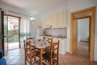 Pleasant apartment near the sea