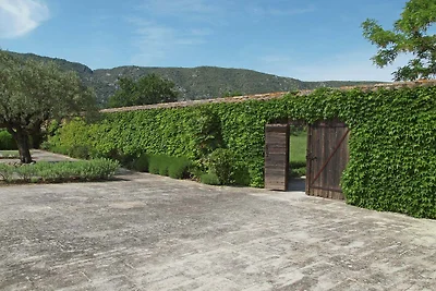 Villa con piscina privata a Oppède