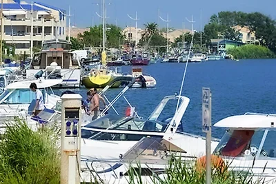 Casa mobile a Sérignan con grande piscina