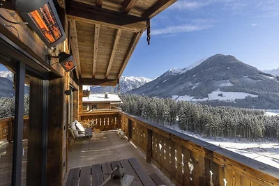 Chalet in Neukirchen bij Wildkogel Piste