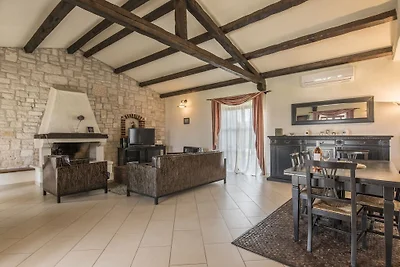 Villa in Vižinada met zwembad