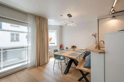 Zonnig appartement in hartje Duinbergen