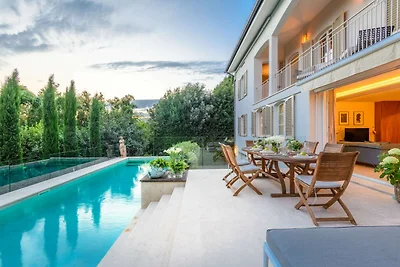 Moderne villa op het Toscaanse platteland