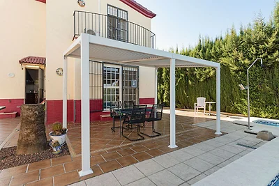 Accogliente casa vacanze con piscina