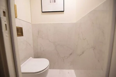 Außergewöhnliche Wohnung mit AC-1BR-4P-Palais...