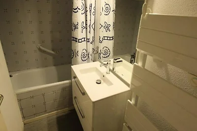 ZONA CASINO LUCHON - APPARTAMENTO CON 1 CAMER...