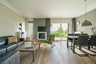 Bungalow am Hang mit Garten