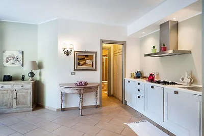 Lussuosa villa a Ragalna con piscina privata