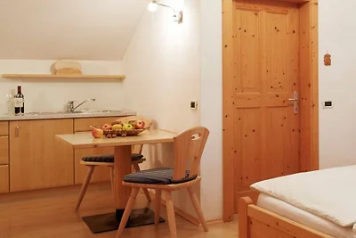 Vakantieappartement in Nals met zwembad