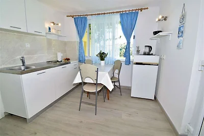 Guest House Kanjuo - Studio Apartment with Te...