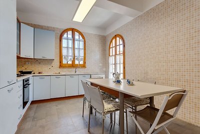 Simplistic Holiday Home in Fontane Bianche wi...