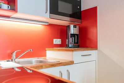 Jasny apartament wakacyjny z balkonem w Seepa...