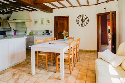 Villa a Biטvre con giardino