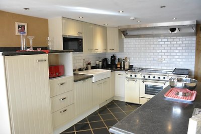 Villa in Trois Ponts met jacuzzi, sauna en...