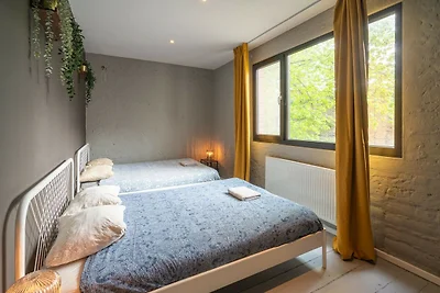 Wohnung am Flussufer für 9 Gäste