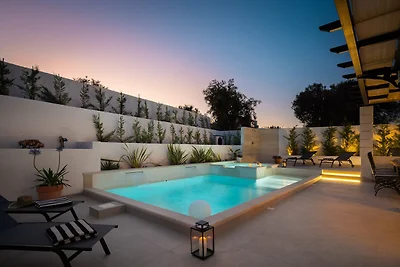 Villa Verde Ražanj mit beheiztem Pool