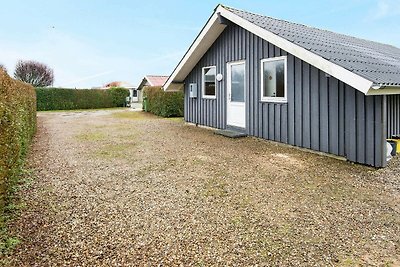 Magnific Holiday Home in Juelsminde with...
