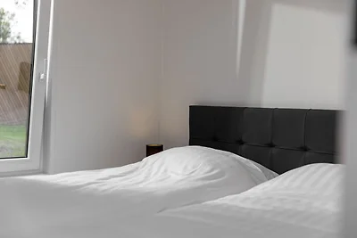 Moderne Lodge mit Geschirrspüler in einem Fer...