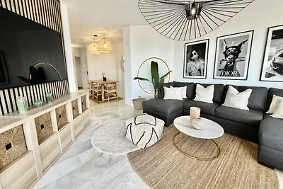 Wohnung in Calahonda mit Blick auf die Küste