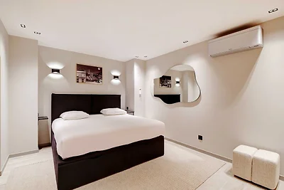 Modernes Souplex-Apartment mit Klimaanlage