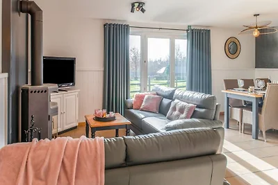 Geräumiges Ferienhaus mit eigenem Garten in...