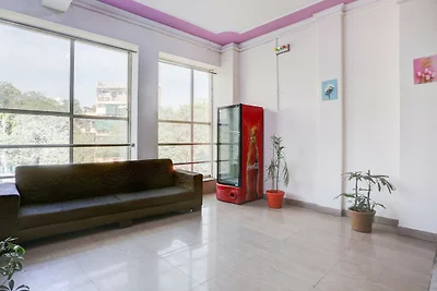 Super Townhouse Sektor 4 Gurgaon